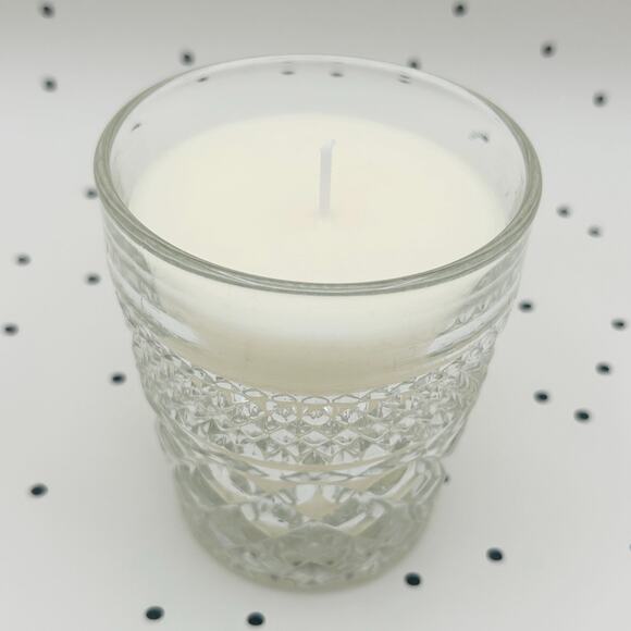 Vintage Scented Candles - Santa Vibes - Christmase Scented - Picture 4 of 6